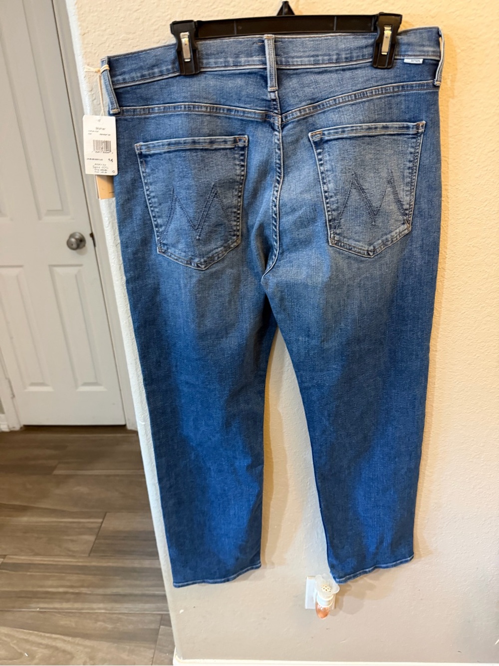 MOTHER Cropped Ankle Jeans in Blue Wash